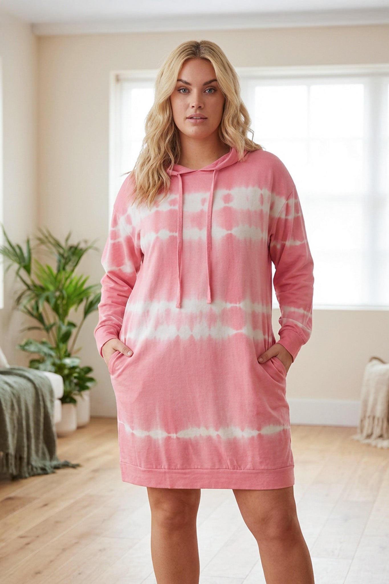 Büyük Beden Batik Desenli Uzun Kesim Cepli Kapüşonlu Sweatshirt 302208 Vervegrand