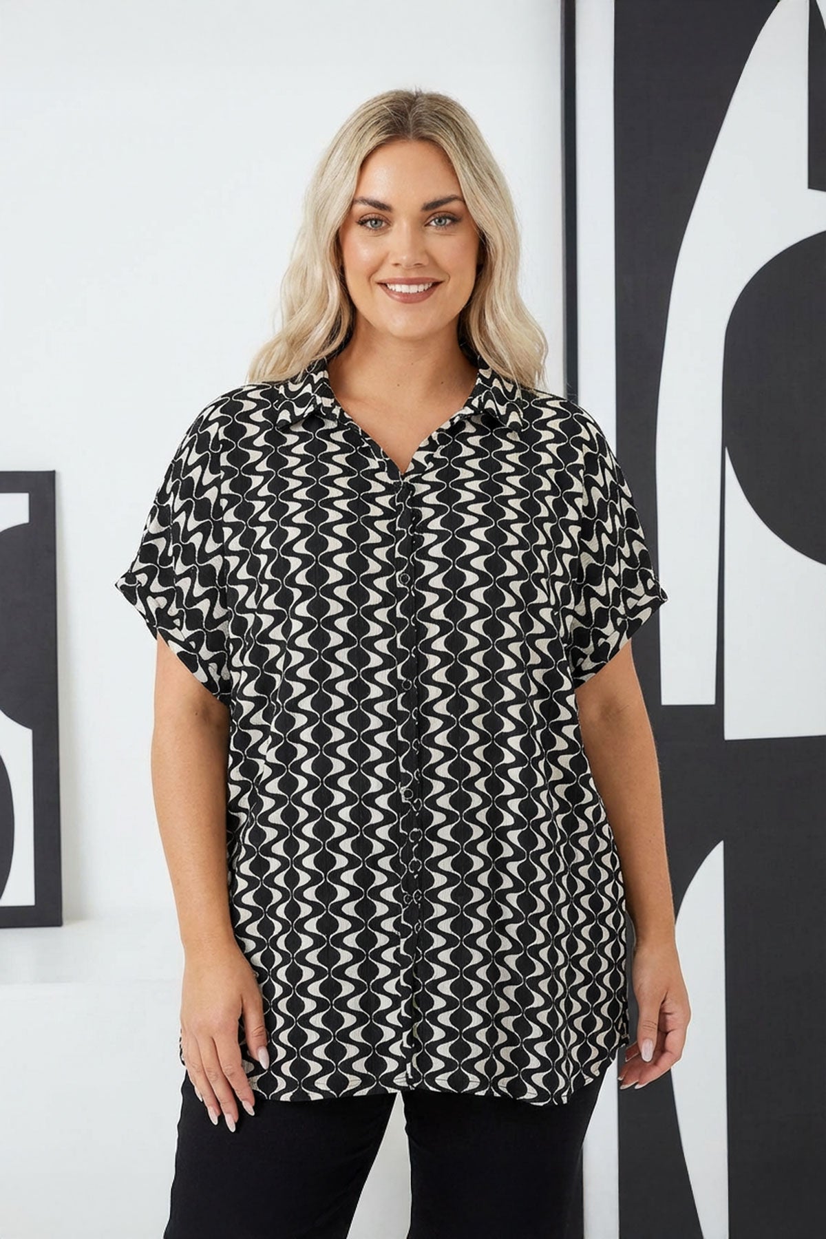 Büyük Beden Kısa Kollu Desenli Gömlek 303962 Vervegrand