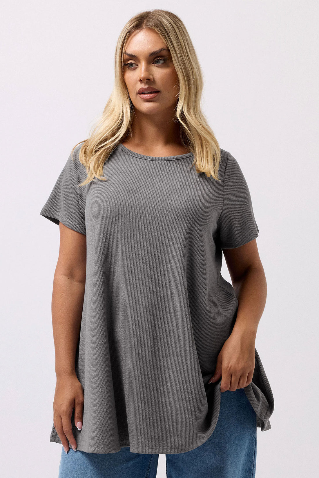 Büyük Beden Gri Fitilli Uzun T-Shirt Kombin