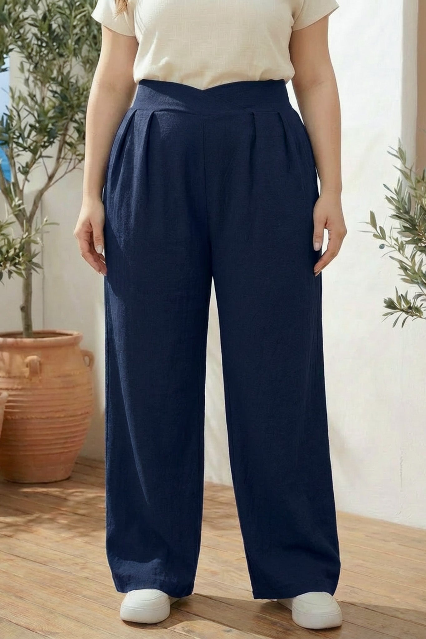 Büyük Beden Pileli Geniş Paça Pantolon Detay Görünümü