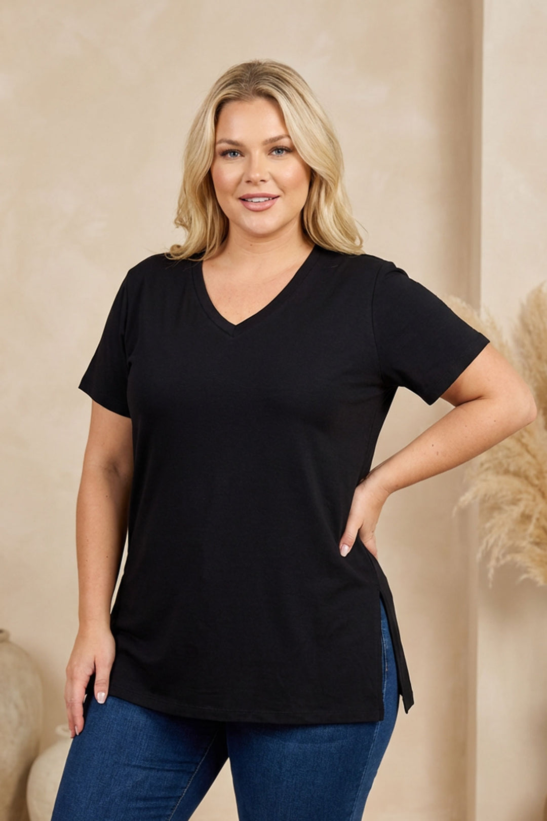 Büyük Beden Kısa Kollu V Yaka Yanları Yırtmaçlı Basic T-shirt RFT-02 Vervegrand
