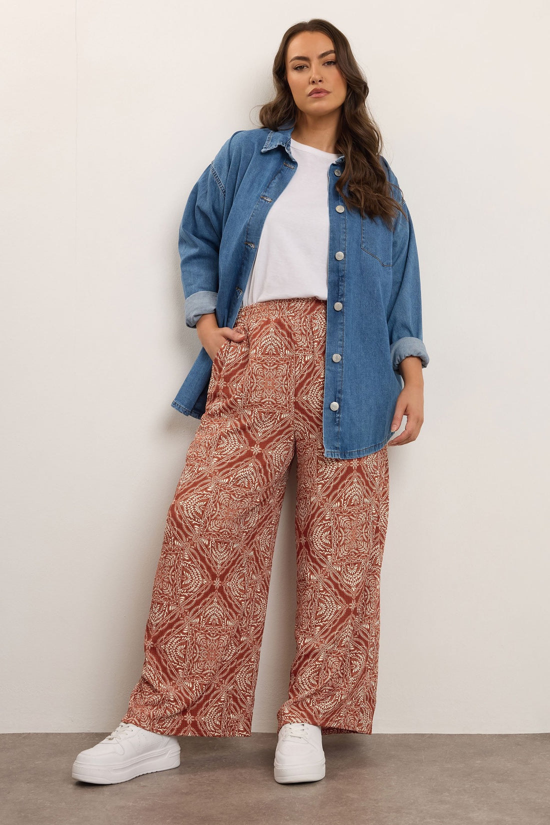 Beli Lastikli Cepli Geniş Paça Baskılı Pantolon 310293 Vervegrand