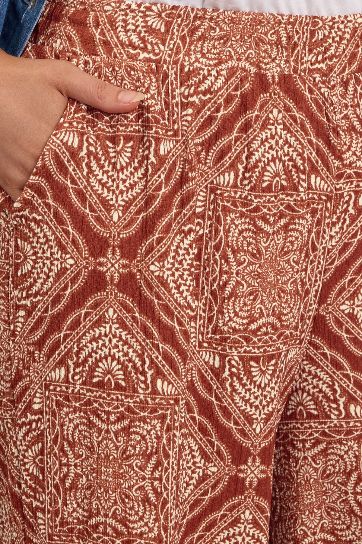 Beli Lastikli Cepli Geniş Paça Baskılı Pantolon 310293 Vervegrand