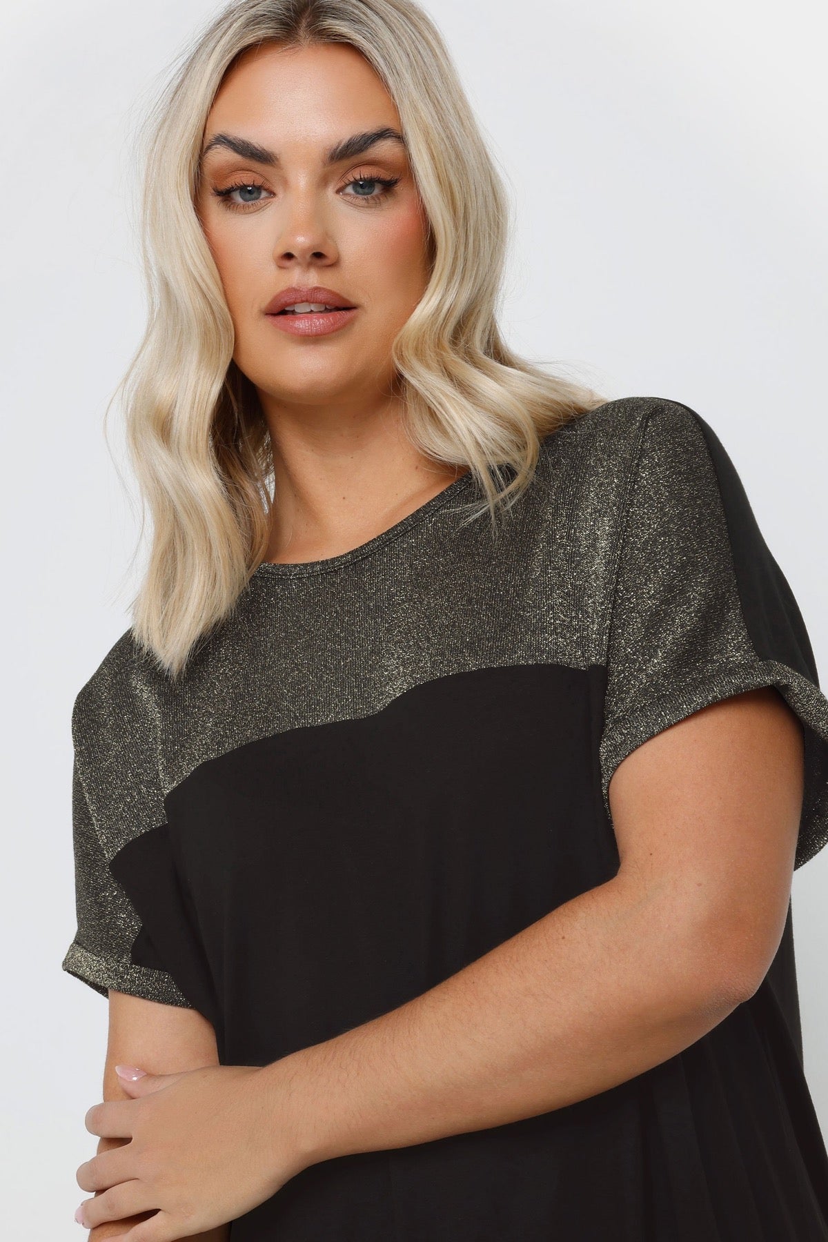 Büyük Beden Bisiklet Yaka Kısa Kollu Parlak Baskılı T-shirt 303843 Vervegrand