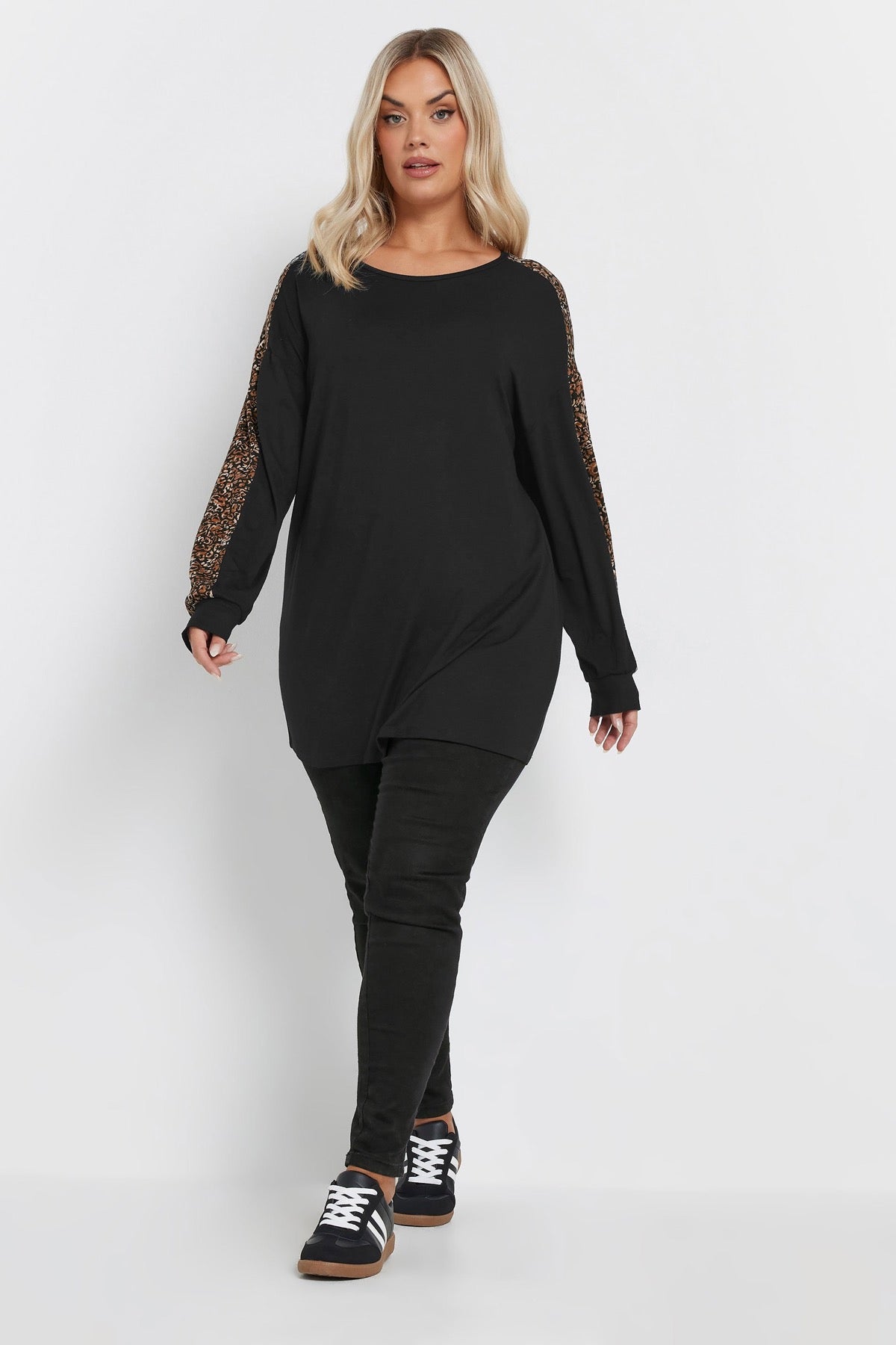 Bisiklet Yaka Uzun Kollu Leopar Desenli T-shirt 303781 Vervegrand