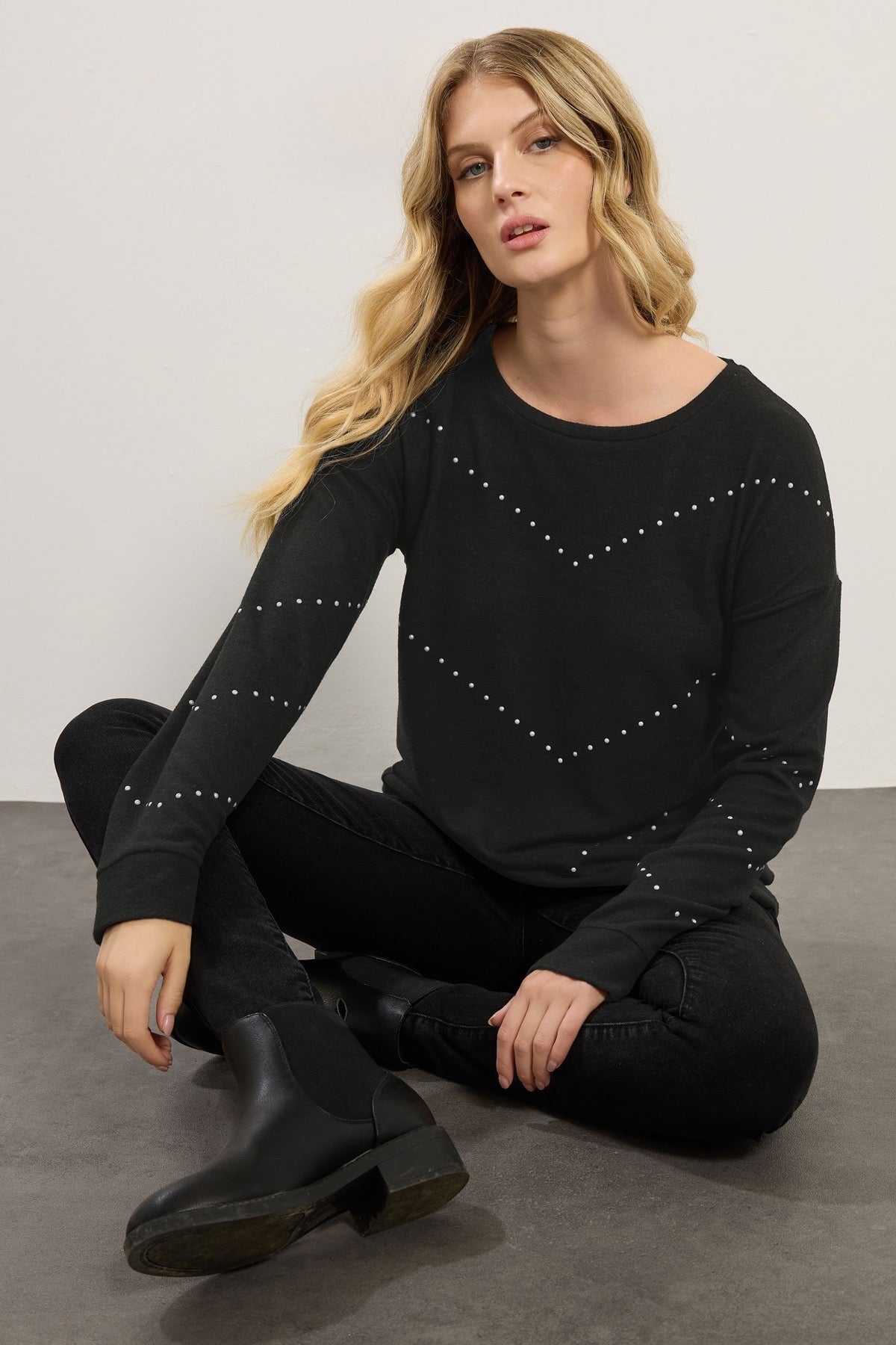 Büyük Beden Bisiklet Yaka Uzun Kollu Taşlı İnce Sweatshirt 356682 Vervegrand