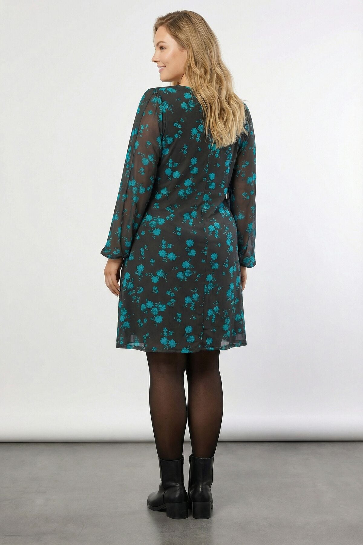 Siyah Çiçek Desenli Kolları Tül Elbise 270367 Vervegrand