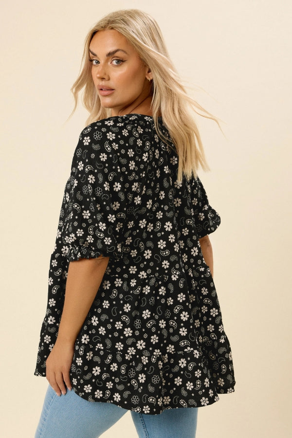 Büyük Beden Çentik Yaka Kısa Kollu Eteği Fırfırlı Bluz 322571 Vervegrand