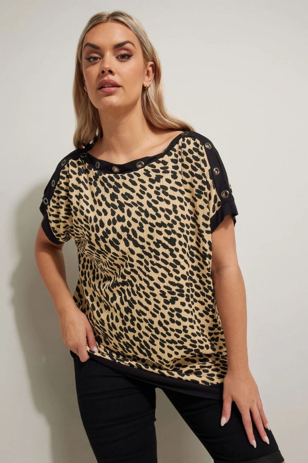 Büyük Beden Leopar Desenli Kuş Gözü Detaylı T-shirt 304086 Vervegrand
