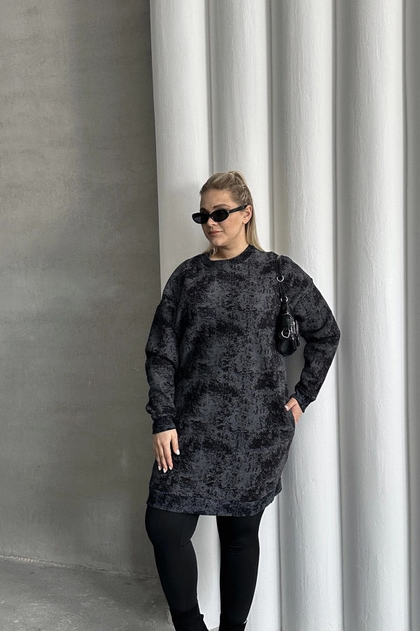 Büyük Beden Uzun Kollu Bisiklet Yaka Cepli Desenli Elbise 106-75 Vervegrand