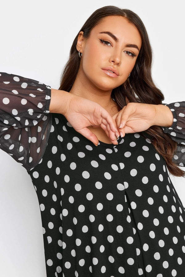 Büyük Beden Uzun Kolları Tül Detaylı Pileli V Yaka Bluz 302825 Vervegrand