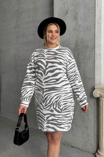 Büyük Beden Uzun Kollu Bisiklet Yaka Zebra Desenli Mini Elbise 84-194 Vervegrand