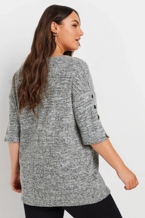 Büyük Beden Bisiklet Yaka Yarım Kollu Düğme Detaylı Bluz 302988 Vervegrand