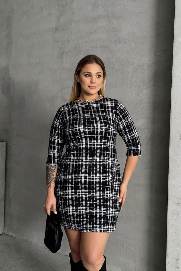 Büyük Beden Bisiklet Yaka Yarım Kollu Cepli Desenli Elbise 301506 Vervegrand