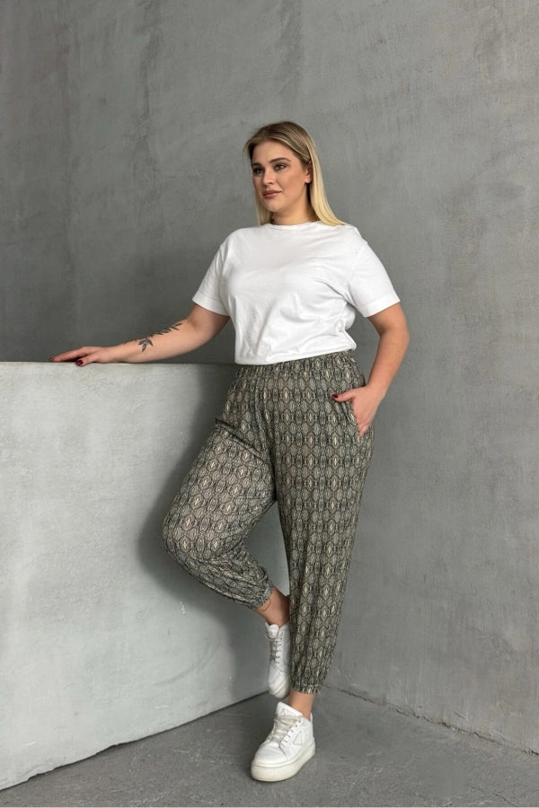 Büyük Beden Beli ve Paçası Lastikli Desenli Cepli Pantolon 303301 Vervegrand