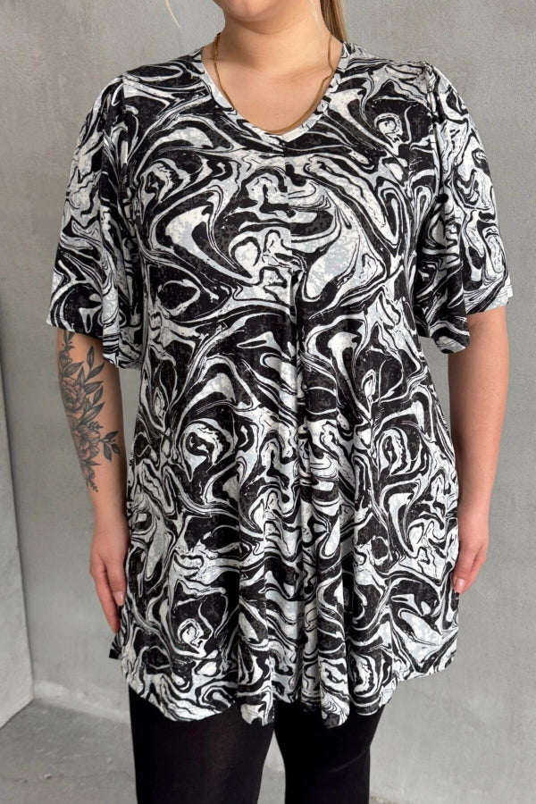 Büyük Beden V Yaka Kısa Kollu Eteği Bollaşan Desenli Bluz 101-17 Vervegrand