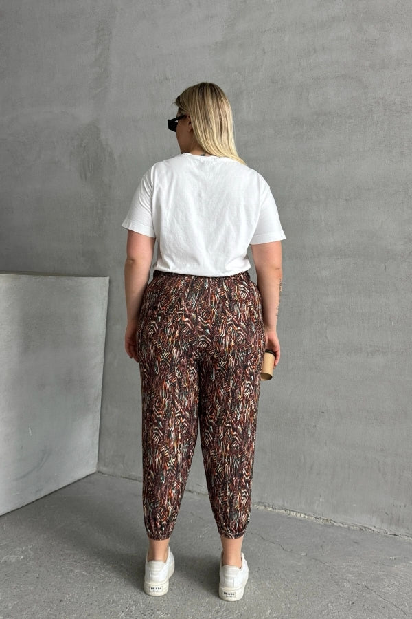 Büyük Beden Beli ve Paçası Lastikli Desenli Cepli Pantolon 74-77 Vervegrand