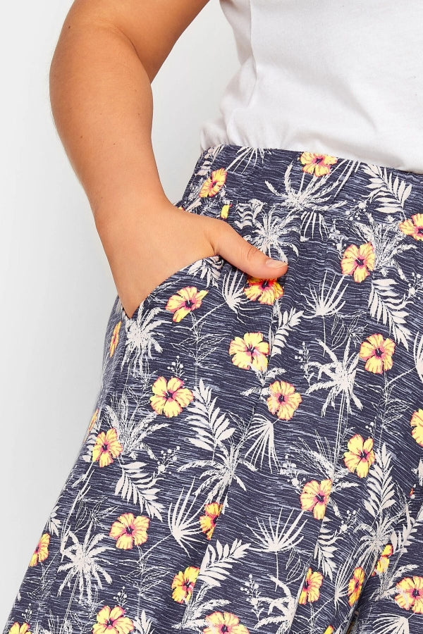 Büyük Beden Beli Lastikli Desenli Bol Kesim Likralı Şort 302404 Vervegrand