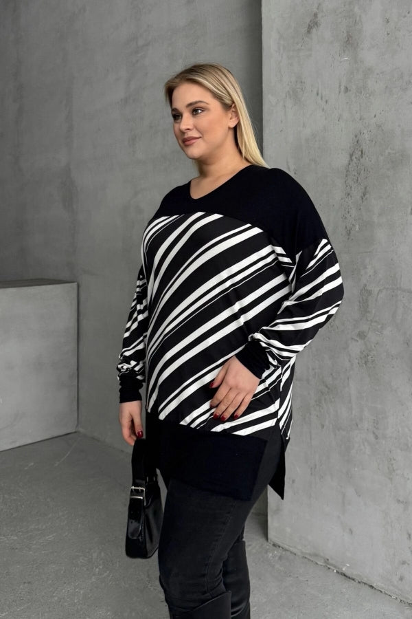 Büyük Beden V Yaka Uzun Kollu Bileği Lastikli Yırtmaçlı Bluz 303085 Vervegrand