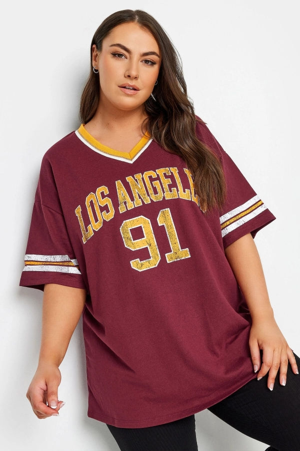 Vervegrand büyük beden bordo Los Angeles baskılı V yaka t-shirt ön görünüm