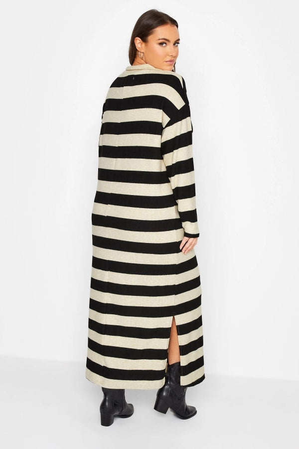 Büyük Beden Yakası Fermuar Detaylı Uzun Kollu Çizgili Yırtmaçlı Elbise 301483 Vervegrand