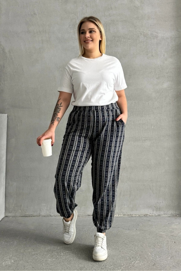 Büyük Beden Beli ve Paçası Lastikli Çizgili Cepli Pantolon 89-71 Vervegrand