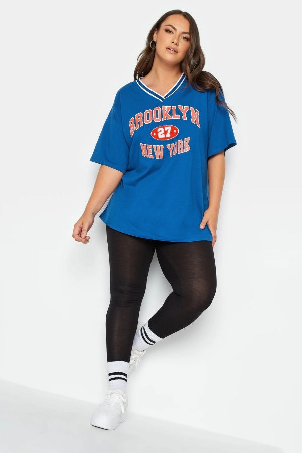 Vervegrand büyük beden mavi t-shirt model üzerinde tam boy görünüm