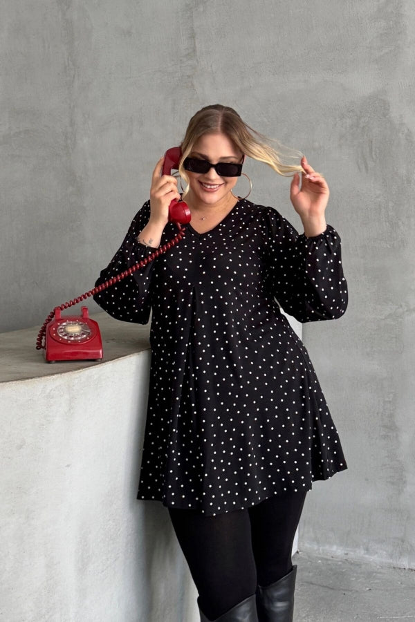 Büyük Beden Uzun Kollu Önü Pileli Bilekleri Lastikli Puantiyeli Bluz 322348 Vervegrand