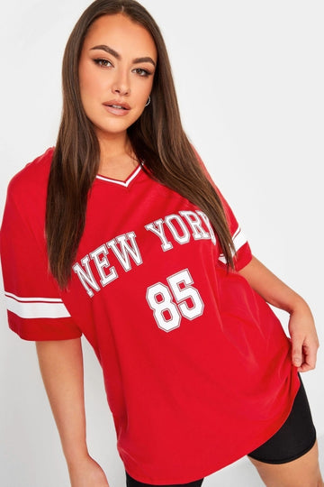 Vervegrand kırmızı New York 85 baskılı büyük beden T-shirt ön görünüm
