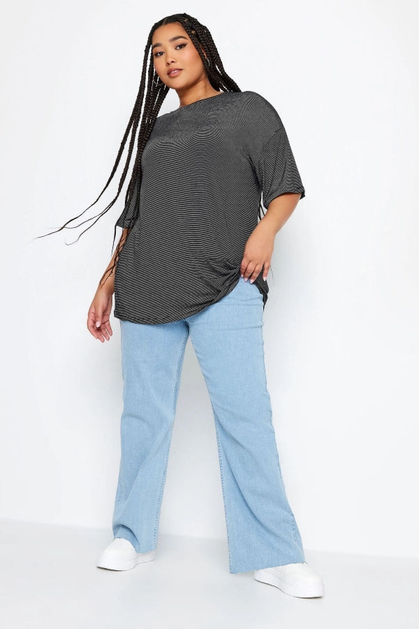 Büyük Beden Bisiklet Yaka Yarım Kollu Uzun Kesim T-shirt 302545 Vervegrand