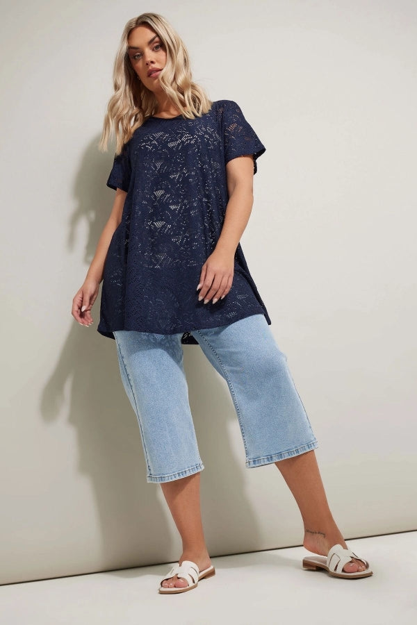 Büyük Beden V Yaka Kısa Kollu Astarsız Dantel T-shirt 304095 Vervegrand