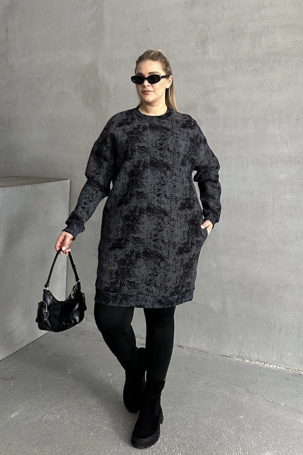 Büyük Beden Uzun Kollu Bisiklet Yaka Cepli Desenli Elbise 106-75 Vervegrand