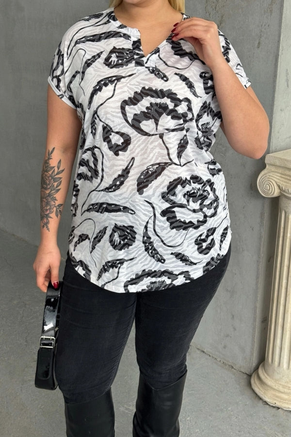 Büyük Beden Kısa Kollu V Yaka Desenli T-shirt 97-83 Vervegrand