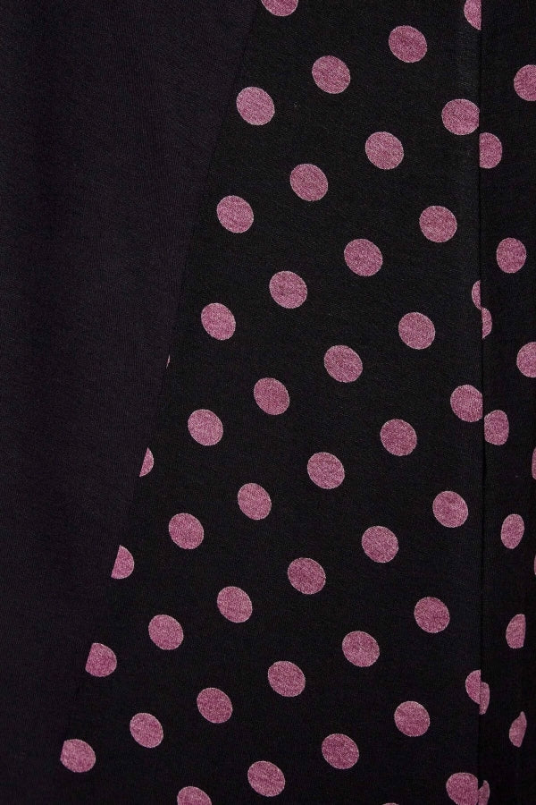 Büyük Beden Sırtı Puantiyeli Asimetrik Kesim Sıfır Kol Bluz 302248 Vervegrand