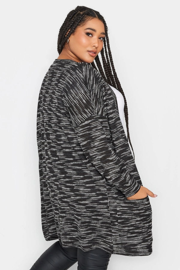 Vervegrand kontrast desenli büyük beden örgü hırka