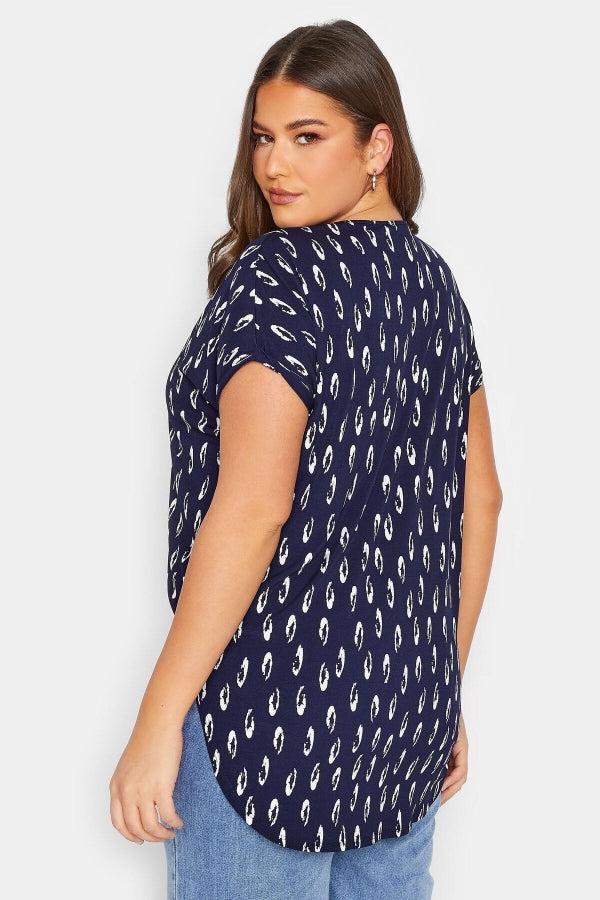 Büyük Beden V Yaka Desenli Yarım Kollu Asimetrik Kesim Bluz 174252 Vervegrand