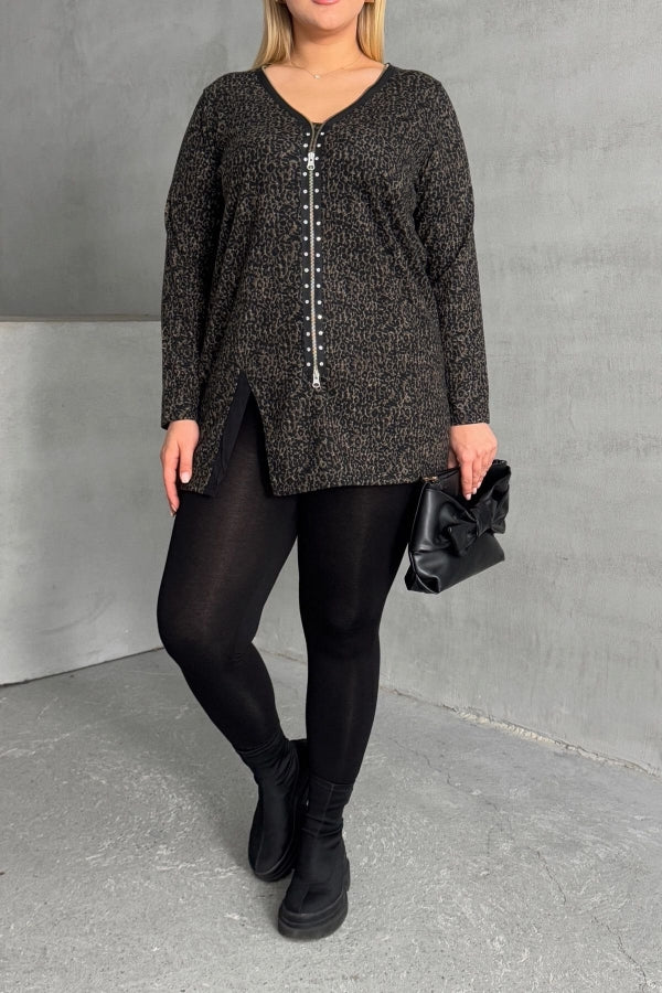 Büyük Beden V Yaka Önü Fermuarlı Yırtmaç Detaylı Leopar Desenli Bluz 173672 Vervegrand