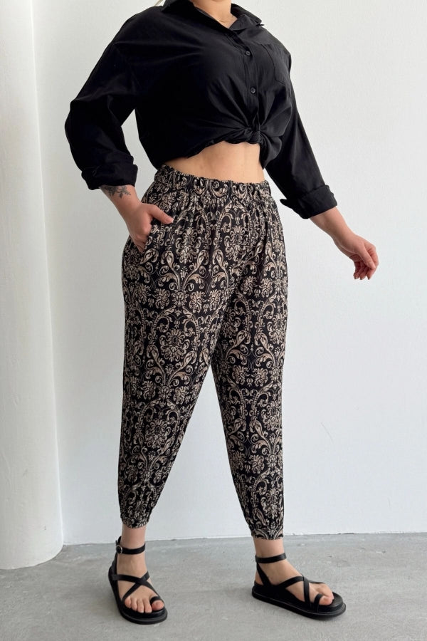 Büyük Beden Beli ve Paçası Lastikli Cepli Desenli Şalvar Pantolon 74-75 Vervegrand