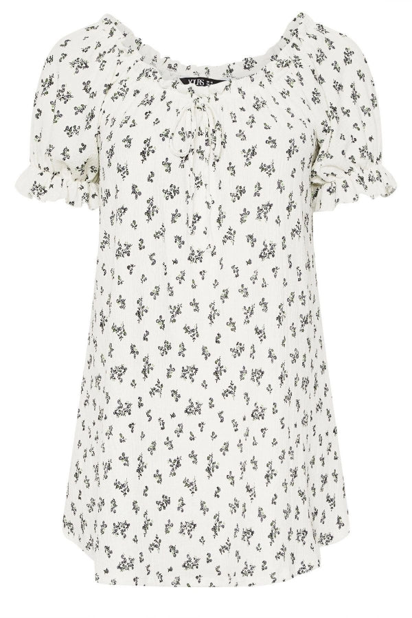 Büyük Beden Çiçek Desenli Bürümcük Kumaş Kare Yaka Kolları Fırfırlı Bluz 322661 Vervegrand