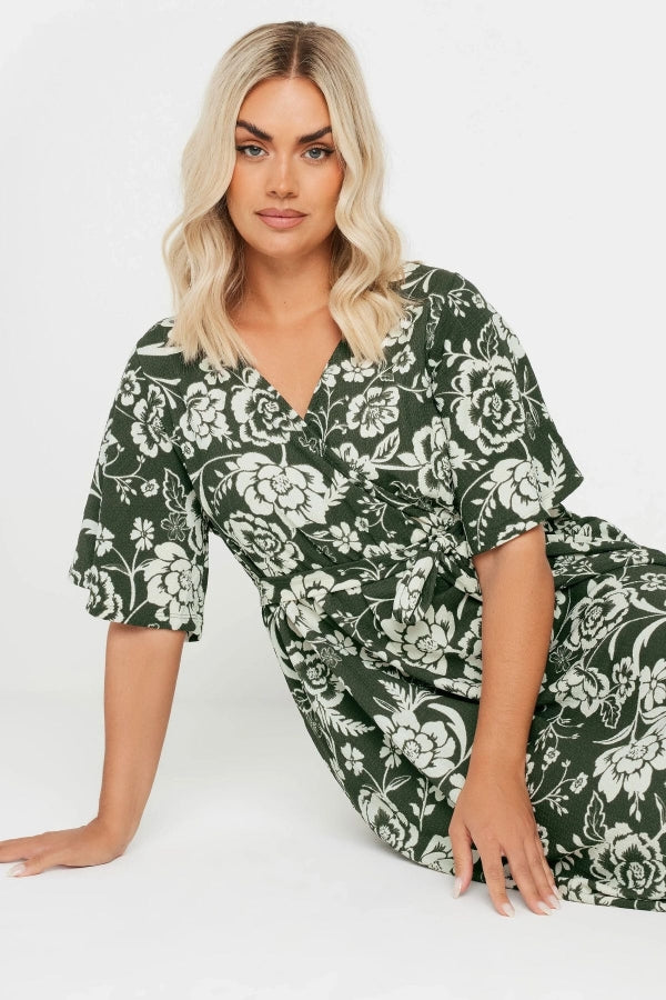 Büyük Beden Kısa Kollu V Yaka Kuşaklı Anvelop Elbise 137988 Vervegrand