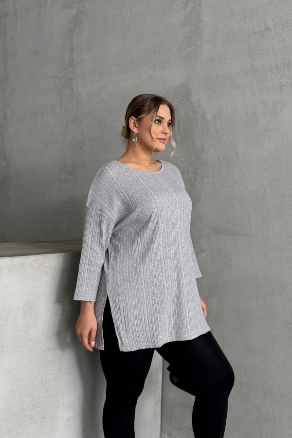 Büyük Beden Bisiklet Yaka Yarım Kollu Yırtmaçlı Fitilli İnce Bluz 173712 Vervegrand