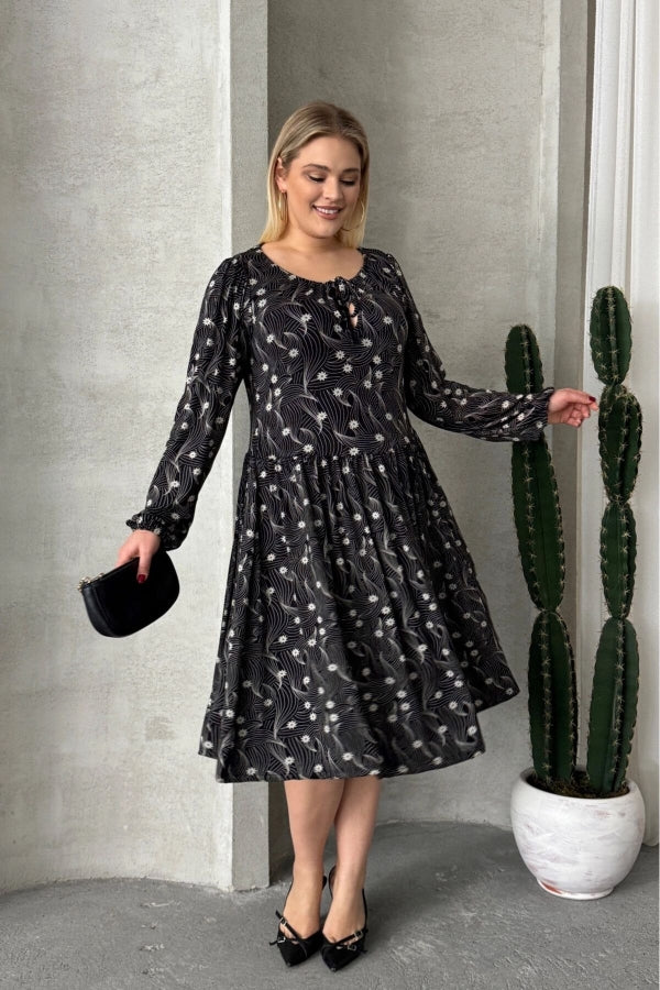 Büyük Beden Uzun Kollu Yakası Bağlama Detaylı Desenli Elbise 100-73 Vervegrand