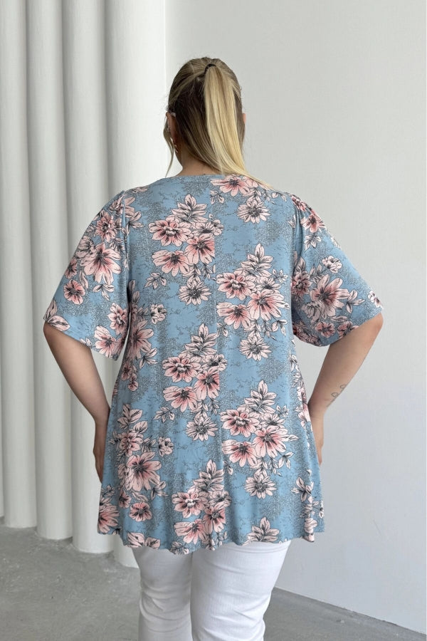 Büyük Beden V Yaka Kısa Kollu Eteği Bollaşan Desenli Bluz 101-44 Vervegrand