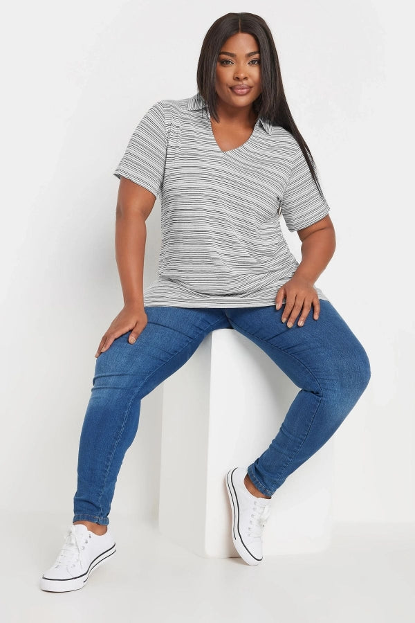 Büyük Beden Kısa Kol V Gömlek Yaka Çizgili Bluz 303436 Vervegrand