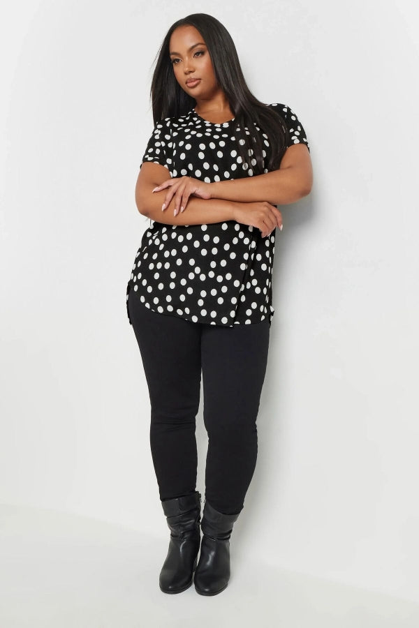 Büyük Beden V Yaka Kısa Kollu Puantiye Desenli Bluz 303496 Vervegrand