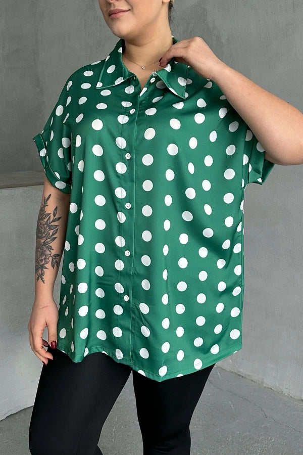 Büyük Beden Önü Düğmeli Kısa Kollu Puantiye Desenli Gömlek 303461 Vervegrand