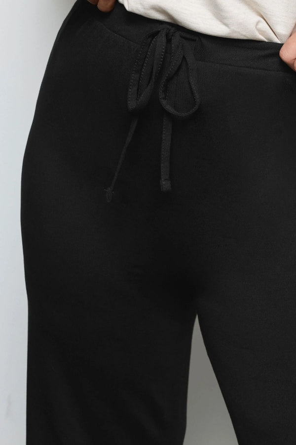 Büyük Beden Beli Lastikli ve Bağcıklı Cepsiz Paçası Geniş Pantolon 037392 Vervegrand