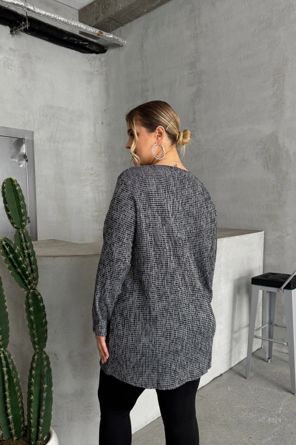 Büyük Beden V Yaka Önü Fermuarlı Yırtmaç Detaylı Bluz 173658 Vervegrand