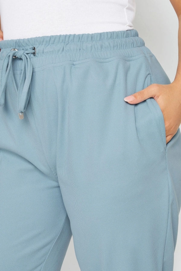 Büyük Beden Beli ve Paçası Lastikli Dar Paça Jogger Pantolon 303012 Vervegrand