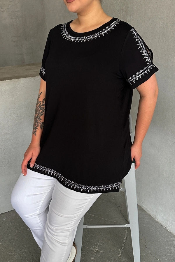 Büyük Beden Omuz Detaylı Etnik Desenli Nakışlı T-shirt 303518 Vervegrand